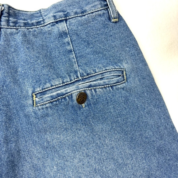 Vintage Rafaella 90’s Med Wash Highrise Pleated Tapered “Mom” Ankle Jeans (12) - Picture 9 of 15